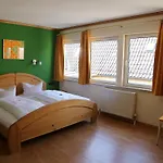 Hotel Stadtcafé Garni 3*