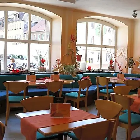 Stadtcafe Garni Szálloda 3*
